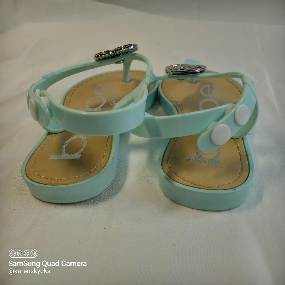 𝅺bebe Tourquouse Sandals Kids Size 9/10